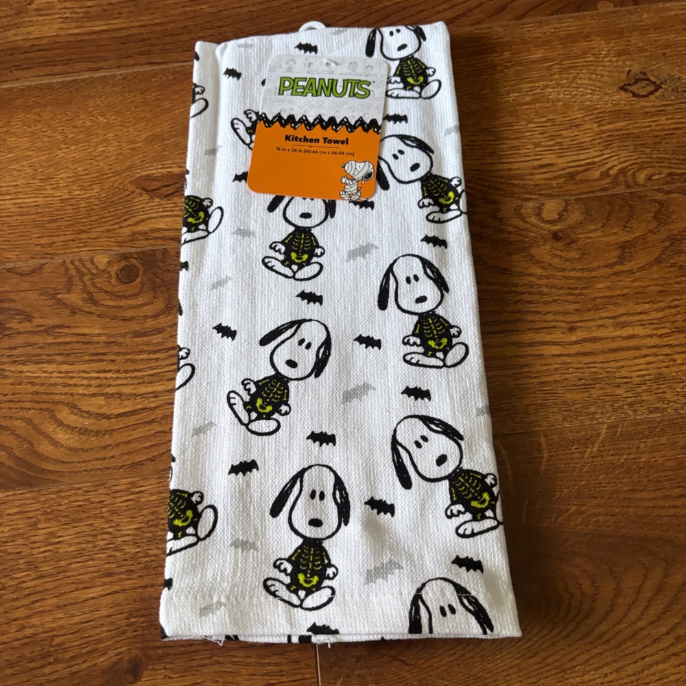 Peanuts White Kitchen Towel with Black and Green Halloween Snoopy Print
